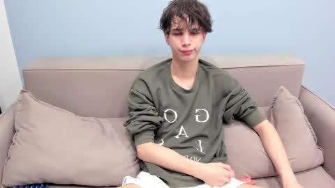 your_shy_guy online show from February 16, 8:07 pm