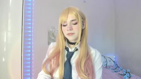 Alice online show from April 16, 3:01 pm