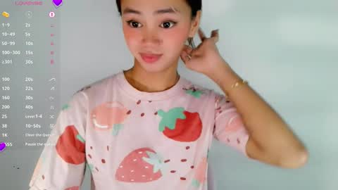 luvly online show from March 14, 2:37 am