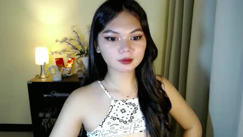 Hi its me Yna online show from February 11, 5:50 pm