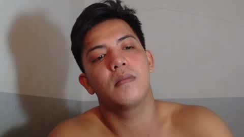 yourasian_bradley online show from June 27, 7:20 pm