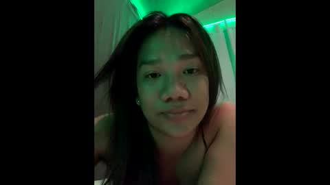 Divine online show from January 13, 10:47 am