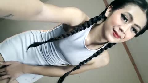 Angel online show from January 10, 8:40 am