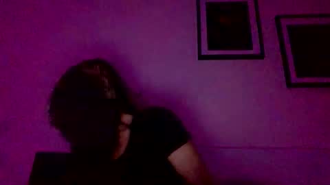 yourclassymuse online show from November 8, 8:12 pm