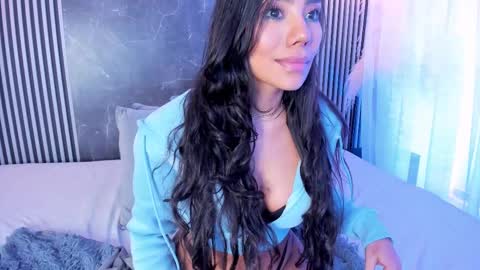 Selena online show from March 6, 8:09 am