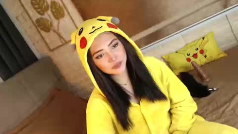 JEN  online show from September 13, 12:07 pm