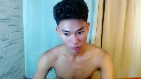Rence online show from February 13, 9:28 pm