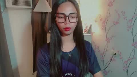 RICCIE MAE online show from December 18, 3:24 am