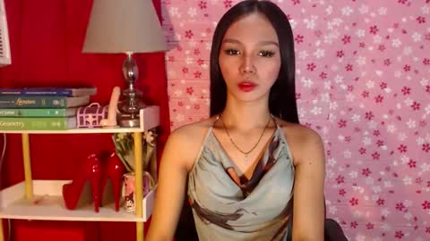 RICCIE MAE online show from November 3, 2:45 am