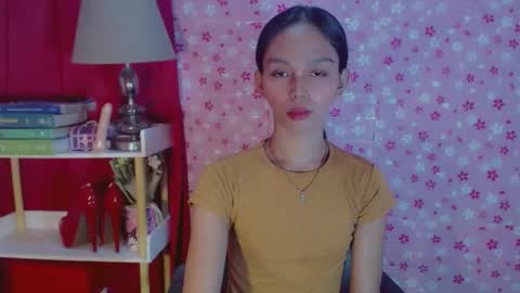 RICCIE MAE online show from November 9, 5:00 am