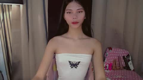 Vivian online show from March 1, 12:59 am