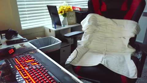 yourfavoritegooner98 online show from March 7, 11:49 pm