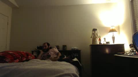 Snapshot of yourhighnessthis9inch chatting on January 17, 2:18 am Sh online show from January 17, 2:18 am