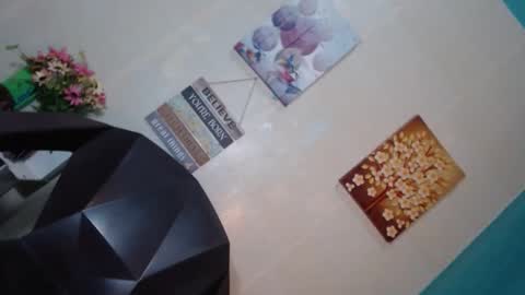 Snapshot of yourhottie_winxxx chatting on January 29, 5:13 pm Mauie online show from January 29, 5:13 pm