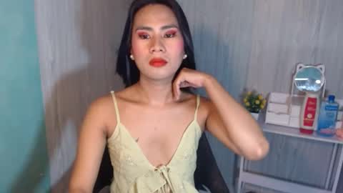 Snapshot of yourhottie_winxxx chatting on March 11, 6:19 pm Mauie online show from March 11, 6:19 pm