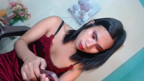 Snapshot of yourhottie_winxxx chatting on February 8, 9:57 pm Mauie online show from February 8, 9:57 pm