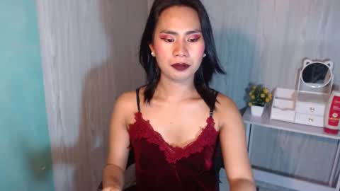 Snapshot of yourhottie_winxxx chatting on March 7, 9:59 pm Mauie online show from March 7, 9:59 pm