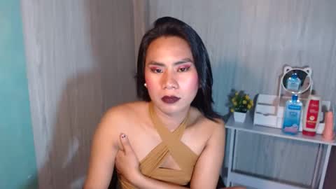 Snapshot of yourhottie_winxxx chatting on March 9, 9:36 pm Mauie online show from March 9, 9:36 pm