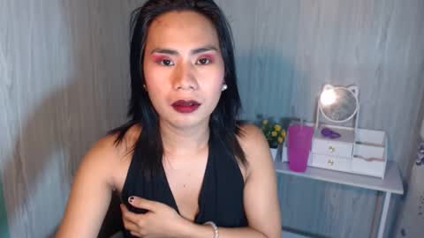 Snapshot of yourhottie_winxxx chatting on March 2, 5:47 pm Mauie online show from March 2, 5:47 pm