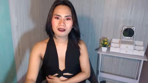 Snapshot of yourhottie_winxxx chatting on March 5, 6:56 pm Mauie online show from March 5, 6:56 pm