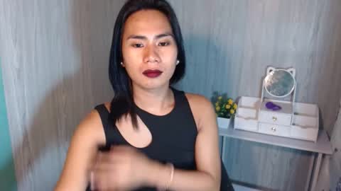 Snapshot of yourhottie_winxxx chatting on March 1, 9:48 pm Mauie online show from March 1, 9:48 pm