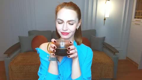 Snapshot of yourladysunshine chatting on February 22, 5:02 pm Ksyusha online show from February 22, 5:02 pm
