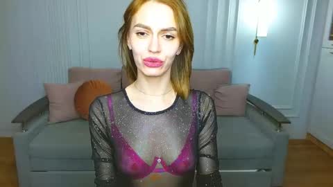 Snapshot of yourladysunshine chatting on February 16, 2:00 pm Ksyusha online show from February 16, 2:00 pm