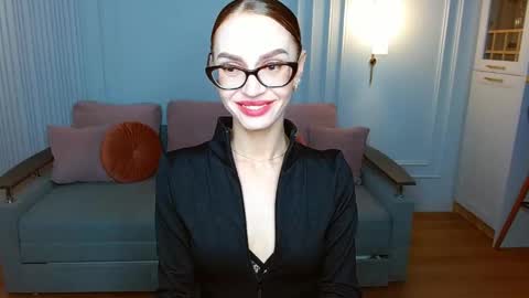Snapshot of yourladysunshine chatting on February 27, 7:30 am Ksyusha online show from February 27, 7:30 am