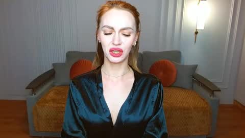 Snapshot of yourladysunshine chatting on February 24, 4:26 pm Ksyusha online show from February 24, 4:26 pm