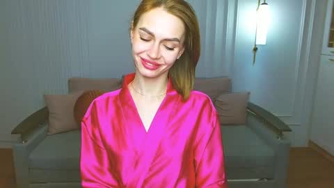 Snapshot of yourladysunshine chatting on February 16, 10:54 am Ksyusha online show from February 16, 10:54 am