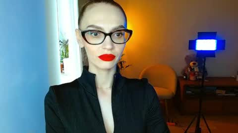 Ksyusha online show from April 15, 9:01 am