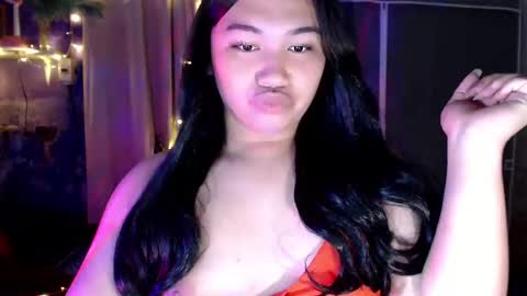 LORI online show from February 12, 1:19 am