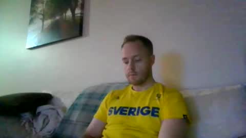 yourlove8523 online show from April 15, 3:32 am