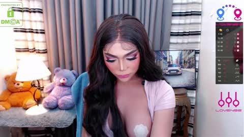 CHARLOTTE online show from October 6, 7:31 pm