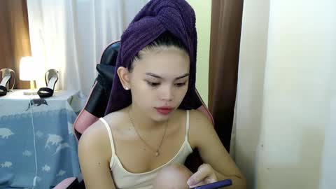 your lovely Dina online show from March 10, 1:23 am