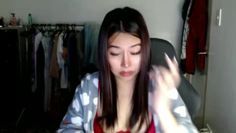 Snapshot of yourlovetifannyx chatting on February 20, 9:11 am tifanny online show from February 20, 9:11 am