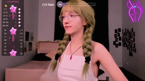 my name is Liana ntmu  online show from December 25, 10:37 pm