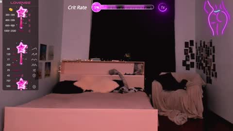 my name is Liana ntmu  online show from December 26, 11:13 pm