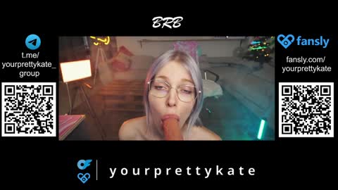Snapshot of yourprettykate_ chatting on January 24, 6:25 pm online show from January 24, 6:25 pm