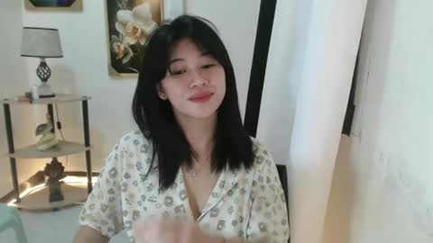 Trish online show from February 13, 9:28 pm