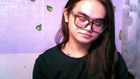 yourprincessthea online show from June 29, 11:32 am