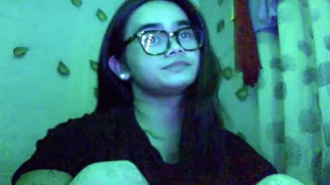 yourprincessthea online show from June 24, 9:49 am