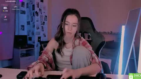 Eva online show from September 10, 8:54 pm