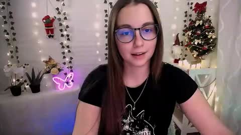 Happy online show from December 4, 2:38 pm