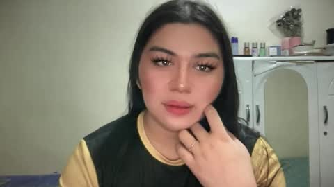 yoursexytowngirl online show from April 19, 6:10 pm