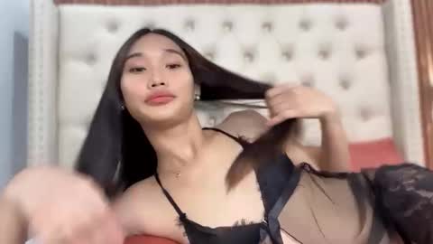 yoursluttyashxx online show from November 19, 10:36 am