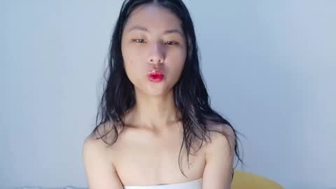 Kiwi online show from April 17, 2:25 am