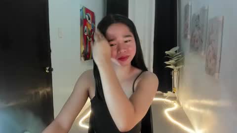 yourtinybunny online show from October 10, 10:32 am