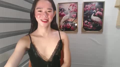 yourtinybunny online show from February 25, 4:46 am