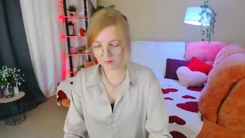 Alice online show from June 29, 9:39 am